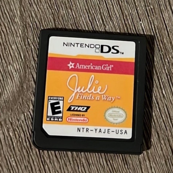 Nintendo DS “Julie Finds a Way” Game - Picture 4 of 5